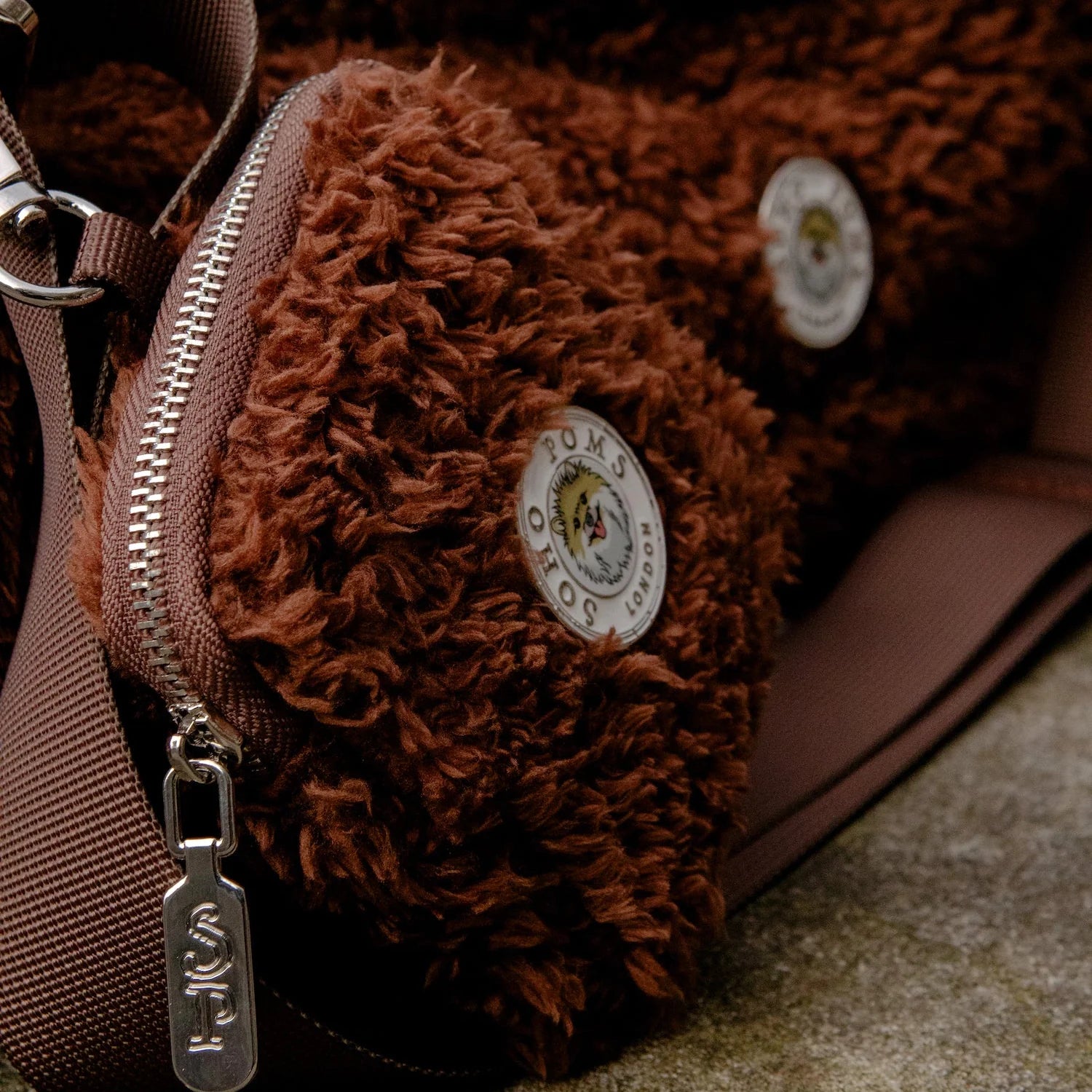 Teddy Bär Leckerlibeutel in Braun von SohoPoms