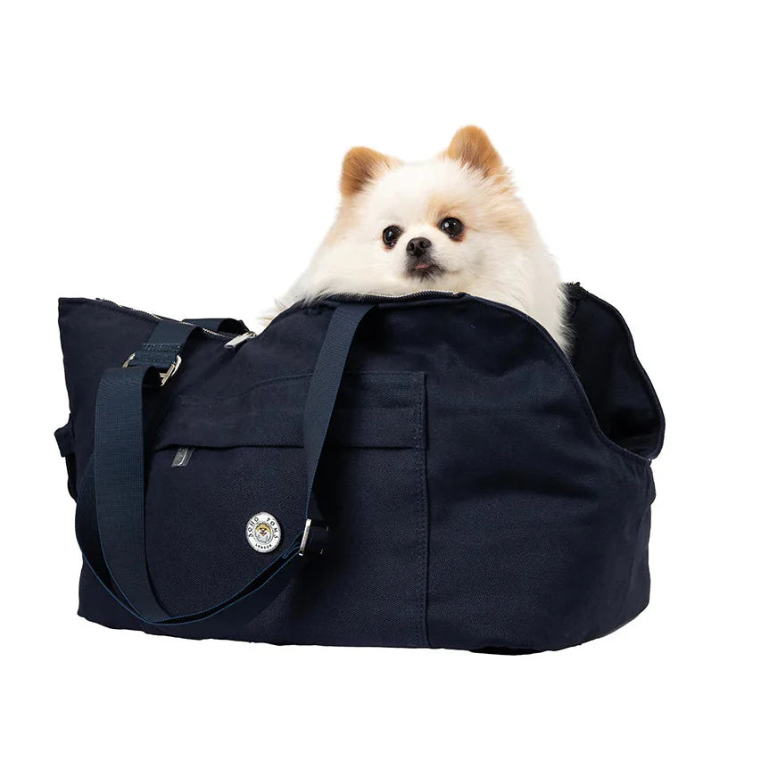 Berwick Hundetragetasche in Navy von SohoPoms