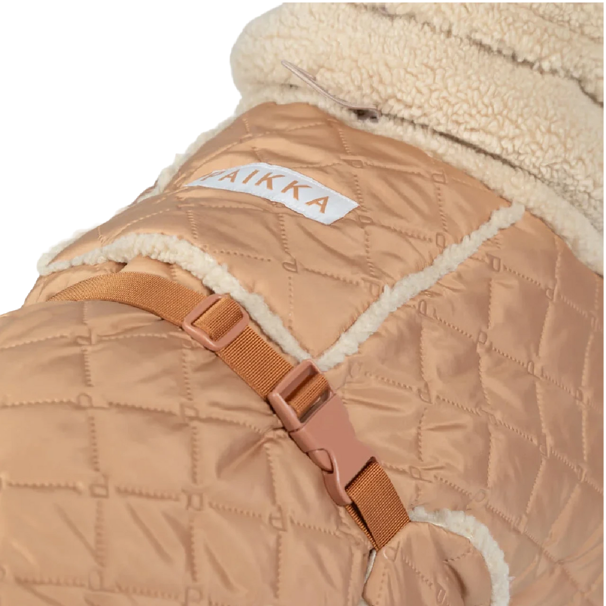 Gefütterte Hunde-Steppjacke "Quilted Sherpa" in Beige von Paikka