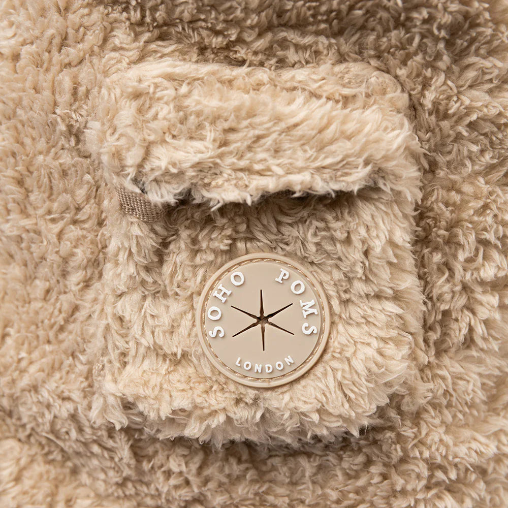 Teddy Bär Hundetragetasche in Beige von SohoPoms